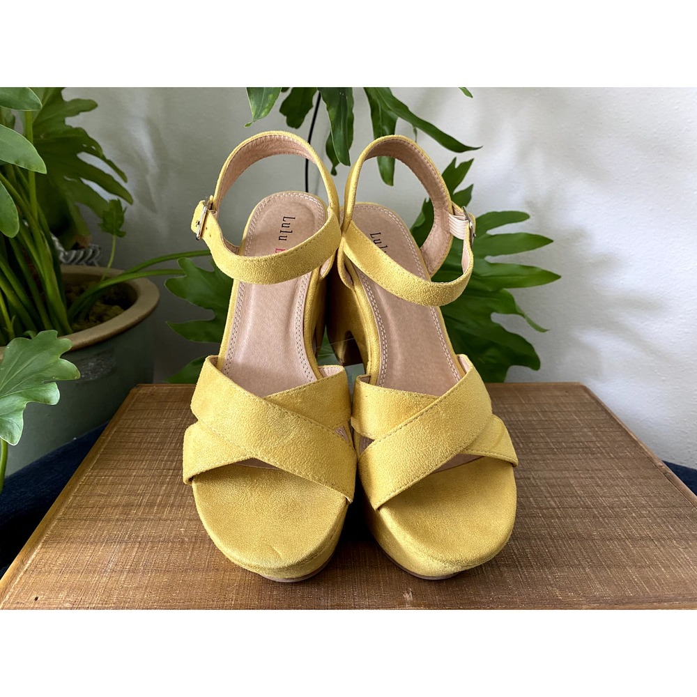 Unique Vintage x Lulu Belle Harper Yellow Suede Chunky Heels